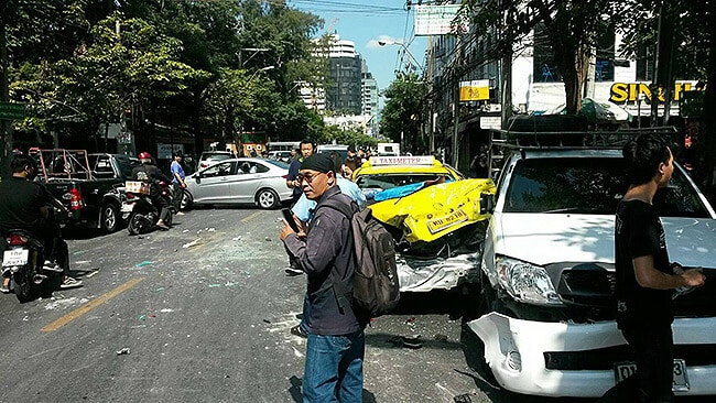 ชนดะ30คัน_3